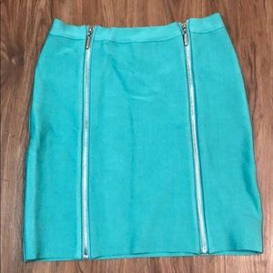 Bebe stretch skirt